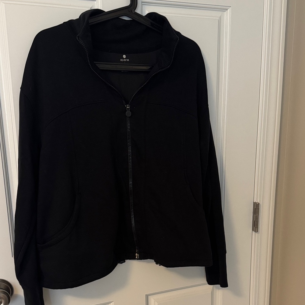Apana Women’s Zip Up Sweatshirt